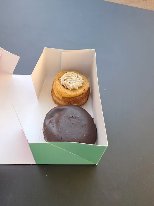 Five Daughters Bakery | Avalon Picture 4