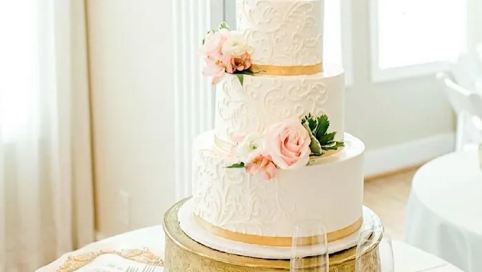 Sweet Peach Confections Picture 7