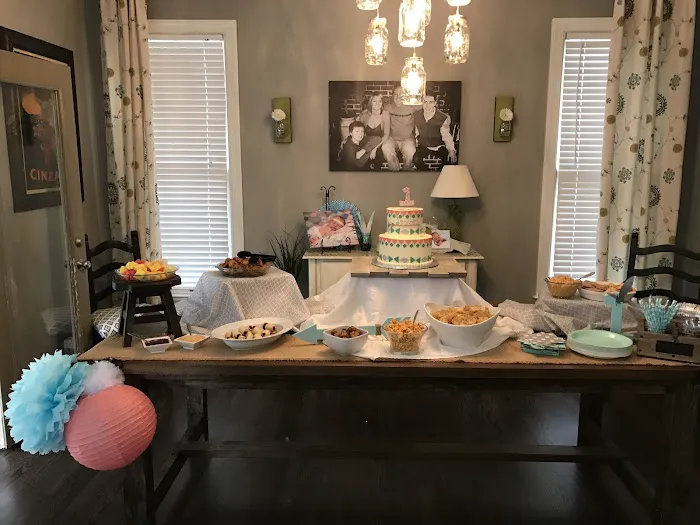 Peachtree Cake Company Picture 6