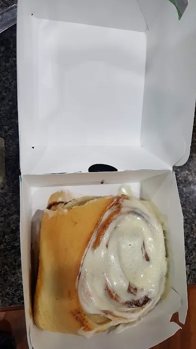 Cinnabon Picture 6