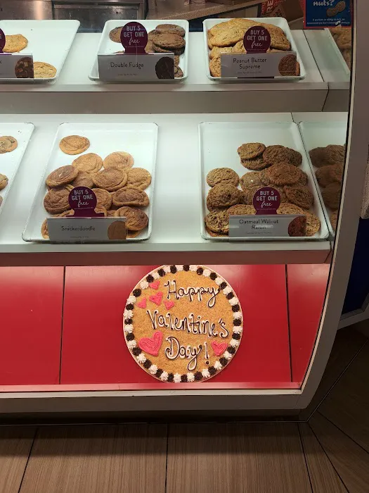 Great American Cookies Picture 2