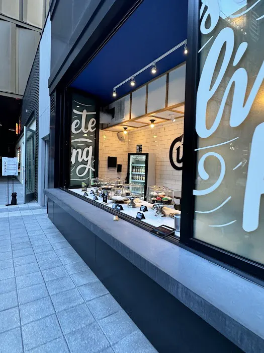 Cupcakin’ Bake Shop Picture 1