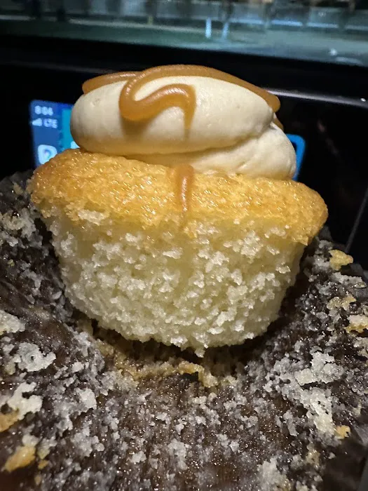 Cupcakin’ Bake Shop Picture 9