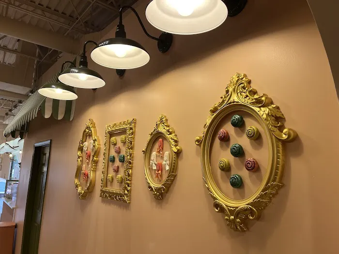 Honey Birds Bakery Picture 7