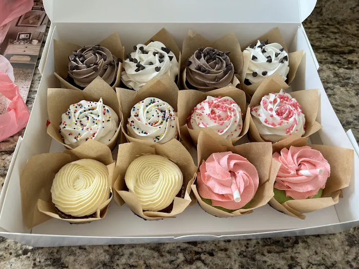 Cassie Cakes Picture 10