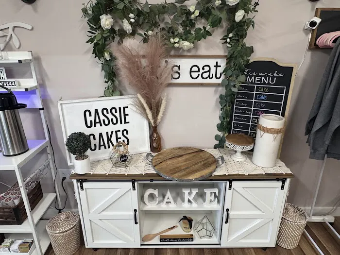 Cassie Cakes Picture 4
