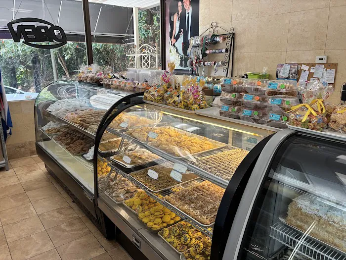 Zukerino Pastry Shop Picture 6