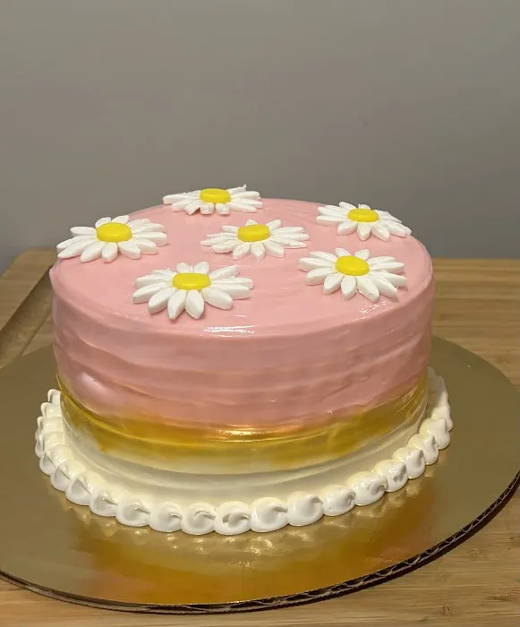 Lady Di's Cake House Picture 9
