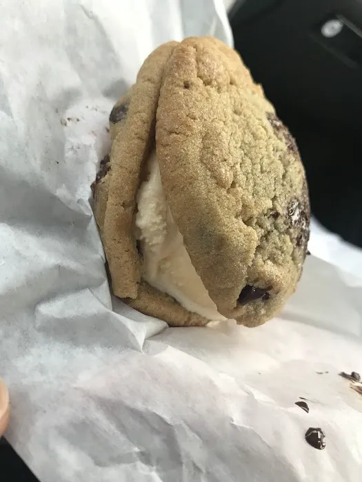 Tiff's Treats Cookie Delivery Picture 4