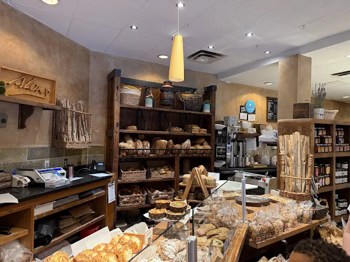 Alon's Bakery & Market Picture 6
