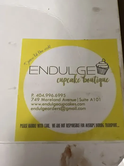 Endulge Cupcake Boutique Picture 2