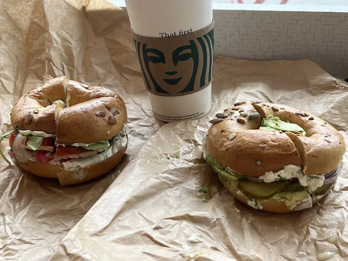 Emerald City Bagels Picture 5