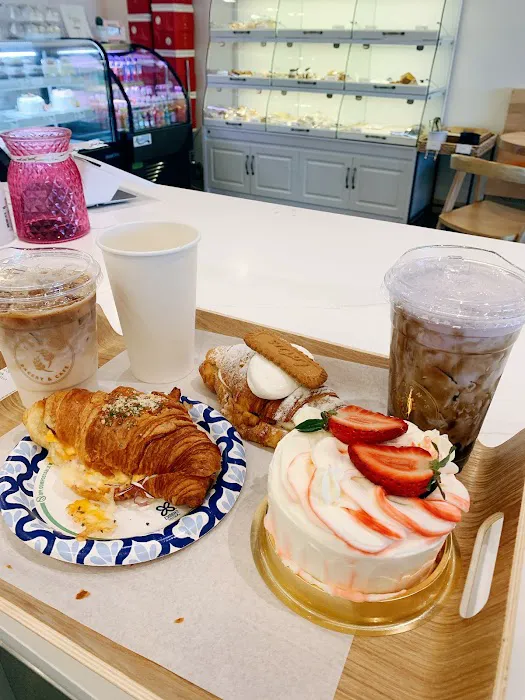 DOTORI Bakery & Cafe Picture 6