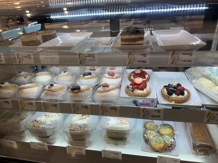 DOTORI Bakery & Cafe Picture 3