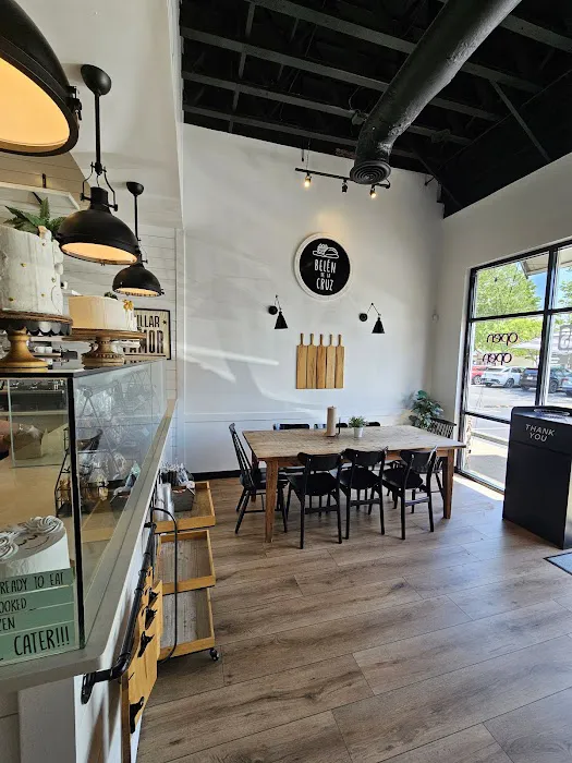 Belen de la Cruz - Empanadas & Pastries - Johns Creek Picture 1