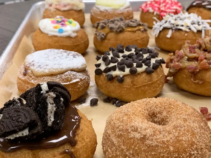 Da Vinci’s Donuts Picture 4