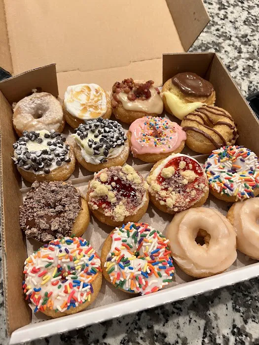 Da Vinci’s Donuts Picture 5