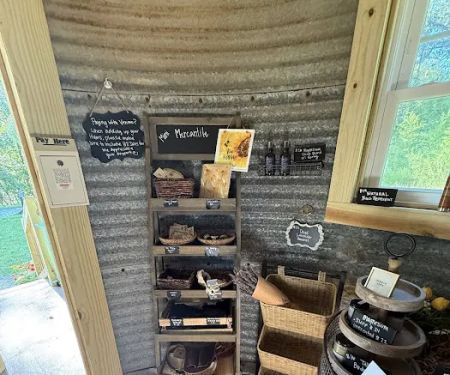 Little Silo Flower Farm & Farmstand