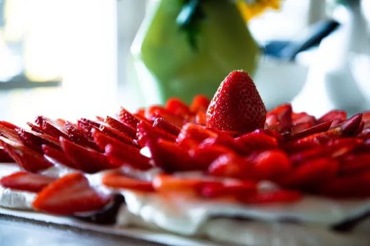 Pavlova by Marian