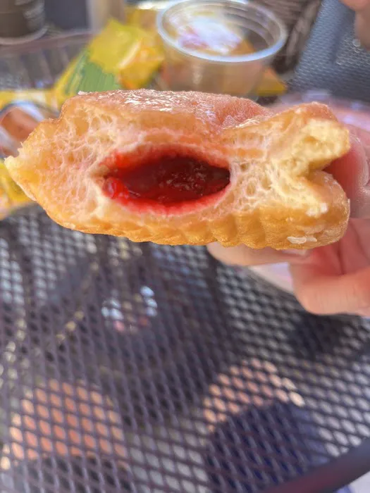Sub-base / Dandy Donuts Picture 9