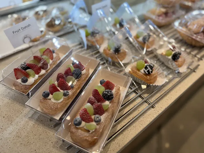 Hansel and Gretel Bakery Cafe Picture 6