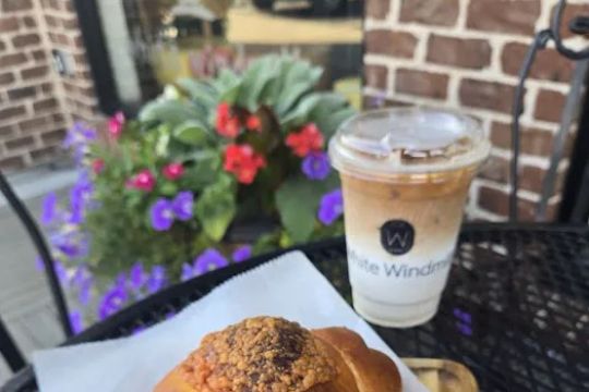 White Windmill Bakery and Cafe