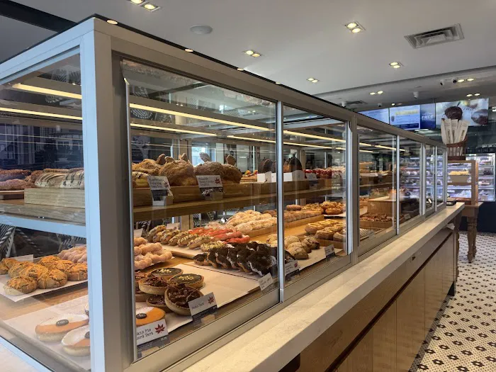 Paris Baguette Picture 6