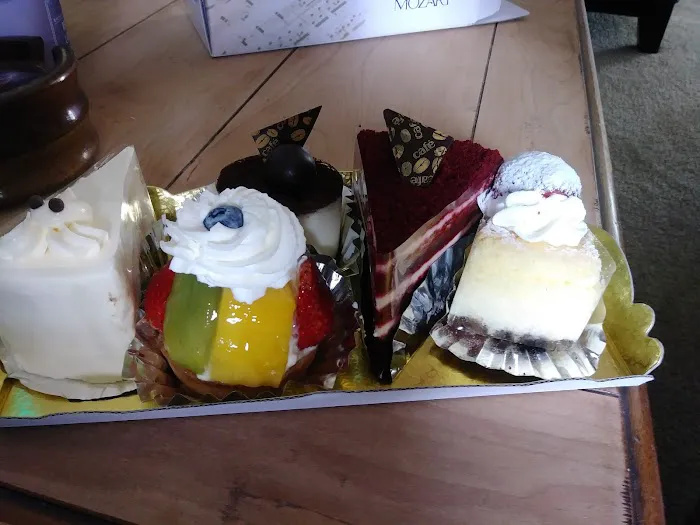 Mozart Bakery Picture 5
