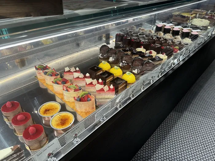 Alon’s Bakery & Market Picture 10