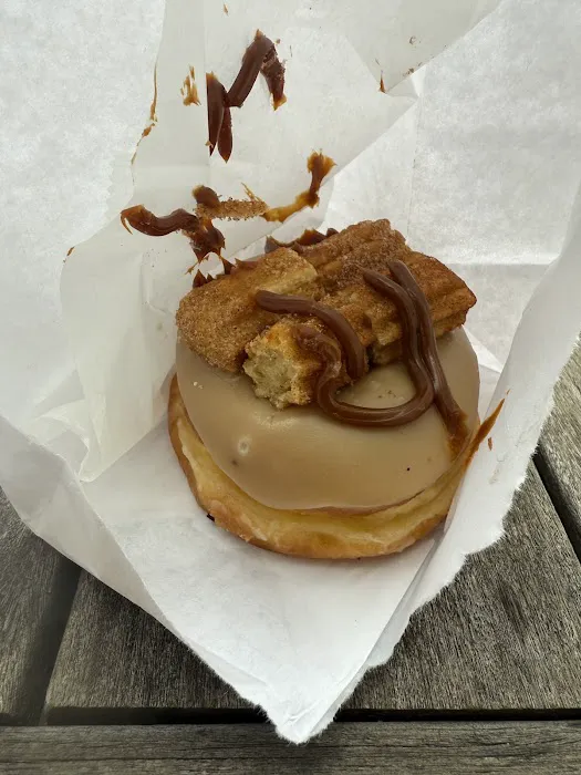 Randy’s Donuts Picture 9