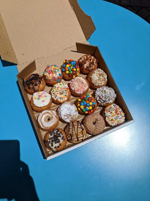 DaVinci's Donuts Picture 9