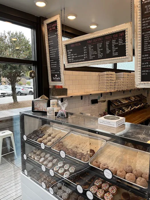 DaVinci's Donuts Picture 10