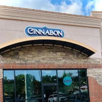 Cinnabon at Schlotzsky's ico