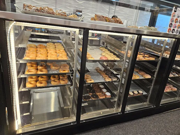 Heirloom Donuts Picture 3