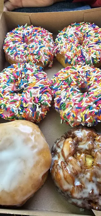 Heirloom Donuts Picture 10
