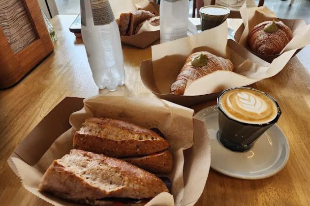 Giulia Italian Bakery