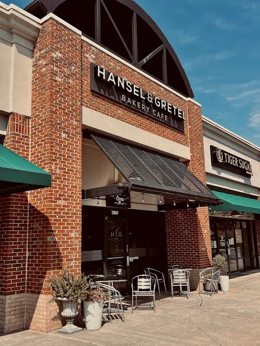 Hansel & Gretel Bakery Cafe JC Picture 4