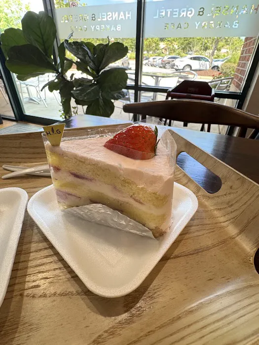 Hansel & Gretel Bakery Cafe JC Picture 10