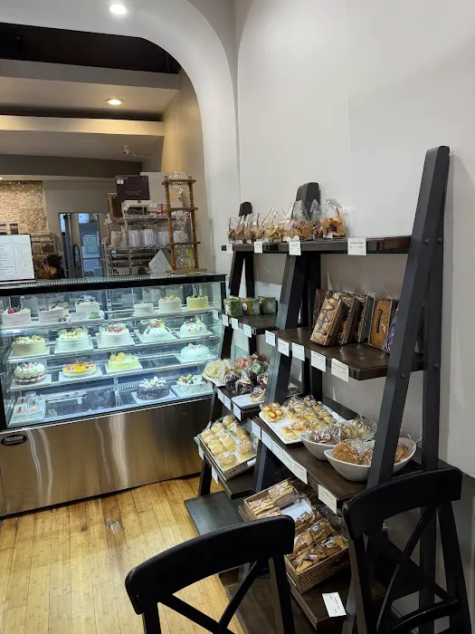 Hansel & Gretel Bakery Cafe JC Picture 9