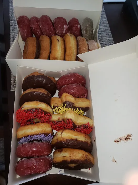 Sara Donuts Picture 6