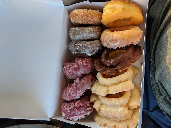 Sara Donuts Picture 8