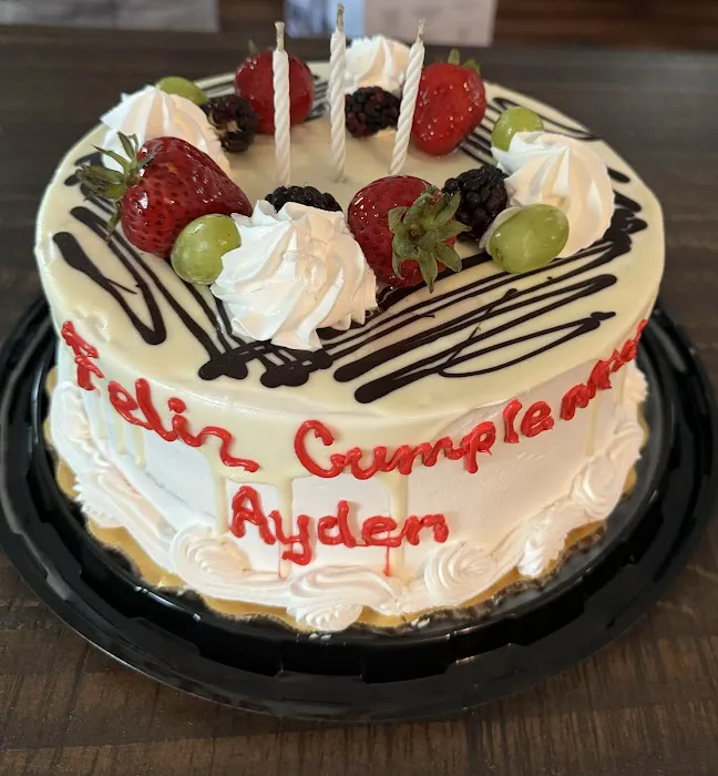 Dulces Sueños Cakes Picture 4