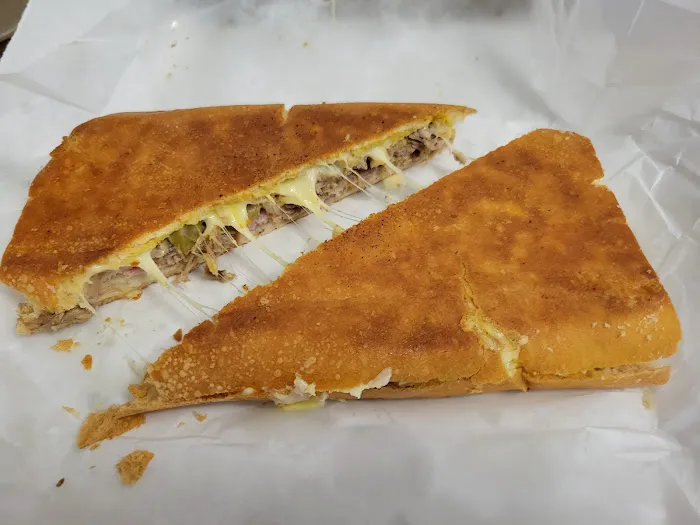 Buena Gente Cuban Bakery Picture 4