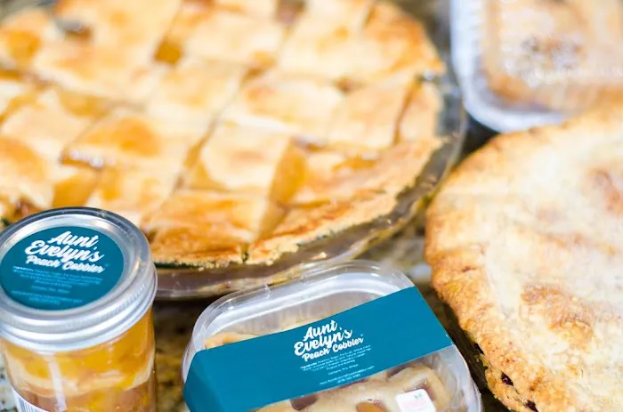 Aunt Evelyn's Peach Cobbler Picture 7