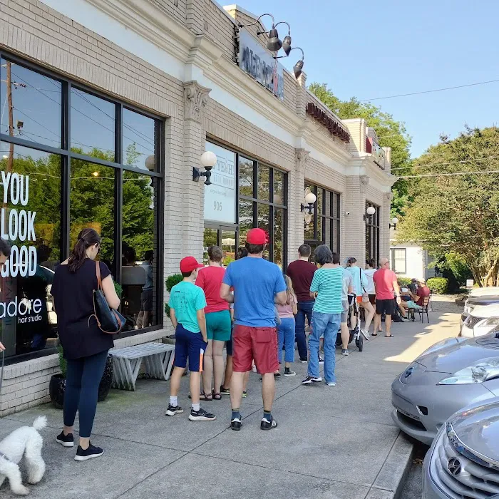 Revolution Doughnuts & Coffee Picture 7