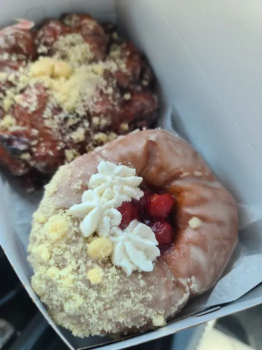 Revolution Doughnuts & Coffee Picture 4