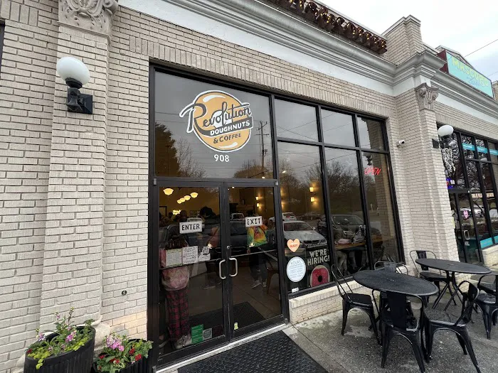 Revolution Doughnuts & Coffee Picture 6
