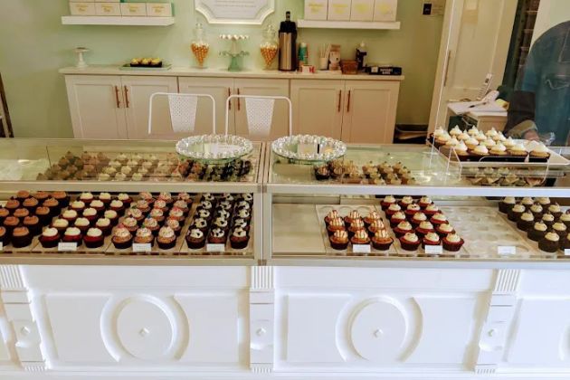 Diamond Dust Cupcakes