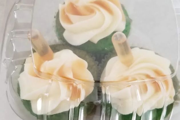 Cakes By Keon
