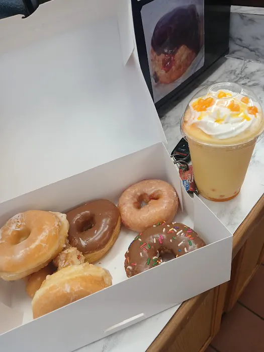 Ray's Donuts #4 Picture 2